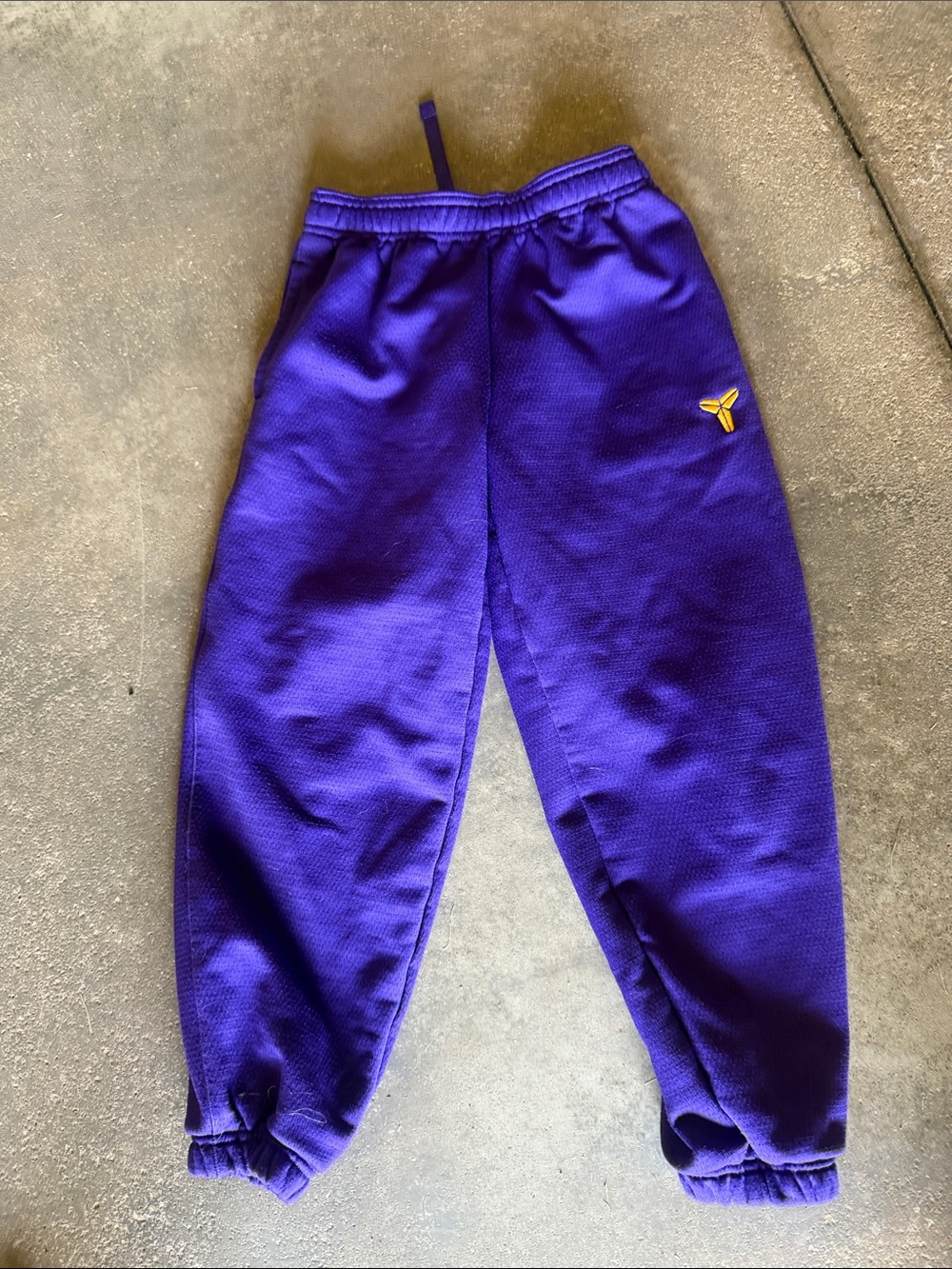 Nike Mamba Kobe Bryant Purple Kids Sweatpants with Yellow Logo. EUC